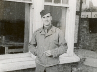 “Pop” or “Mac” Burton McKenzie, radio sergeant. (Co. C, 634th TD Bn). [Photo courtesy of Mike Getten, son of Jean Getten and nephew of Lynes Getten; both 634th TDBn soldiers] : Burton McKenzie, Company C, 634th Tank Destroyer Battallion.